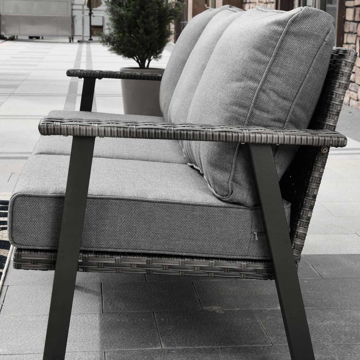 Xizzi Factory Direct Patio Furniture 5 Piece Outdoor Wicker Set Top Brand